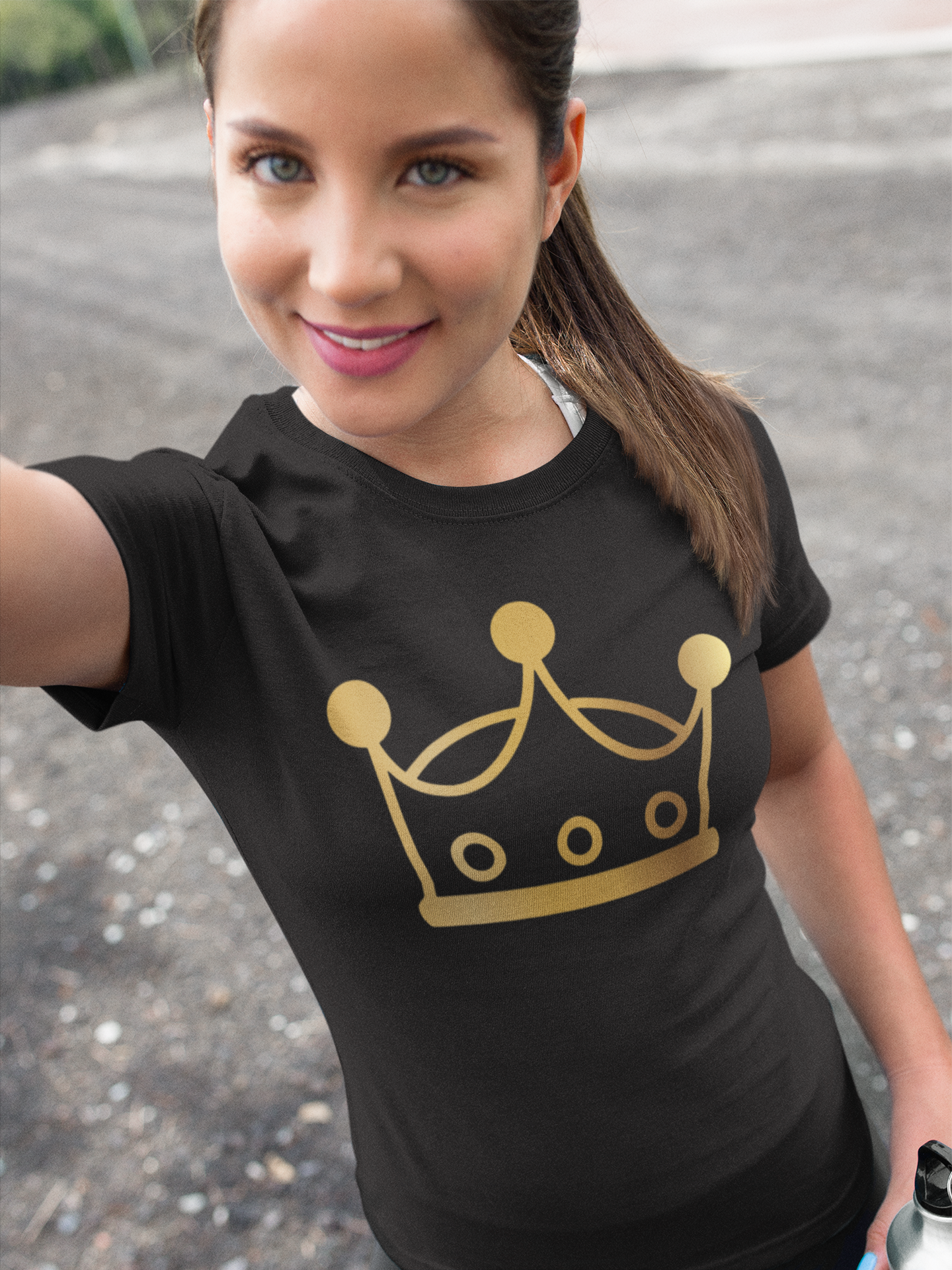 Girl walking PNG Designs for T Shirt & Merch
